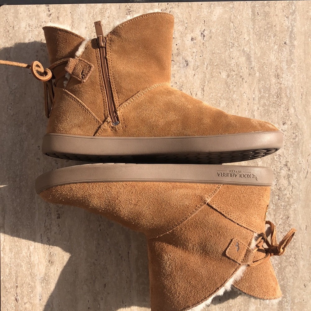 UGG KOOLABURRA Chestnut Short Mocasin Zip Boot 9 EUC - Picture 7 of 16